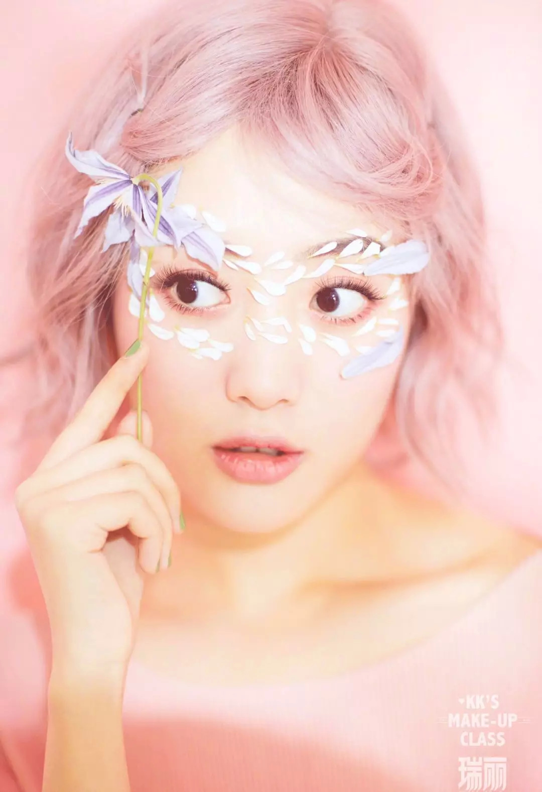 《瑞丽》，中国时尚杂志界的土味大姐大