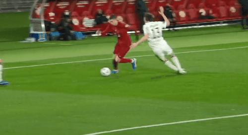 3-3世界杯8强黑马爆冷：中超金靴破门难救主，鱼腩队意外绝平