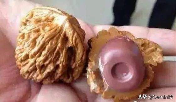 逛文玩市场哪些是绝对不能碰的,文玩市场逛地摊捡漏