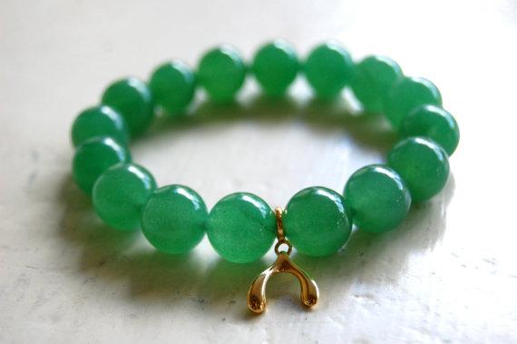 玉雕大师盘点6种假玉，金玉其外却一文不值