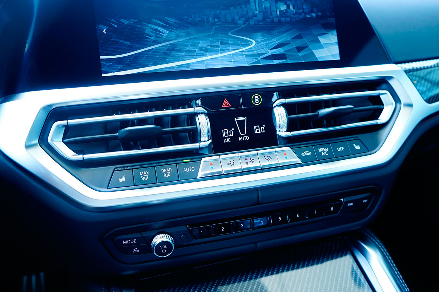 宝马m4赛道第一视角,提一台新款宝马m4是什么体验