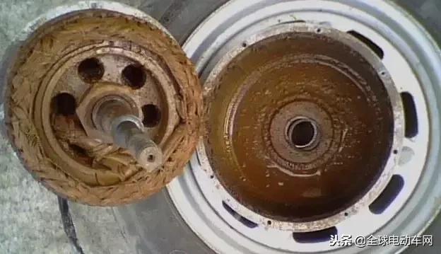 电动车电机进水了后轮很难转动,电动车潜水泵电机进水了怎么办