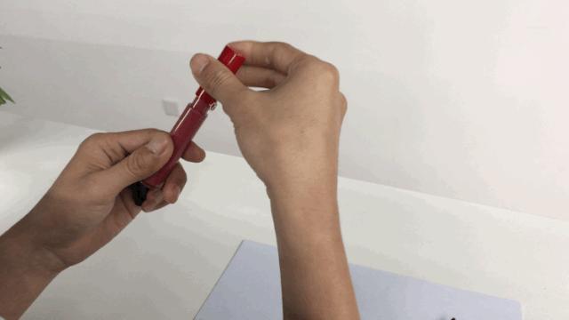 厦门直男没救了？我们邀请了5个帅哥猜化妆品，看完吐出两斤血...