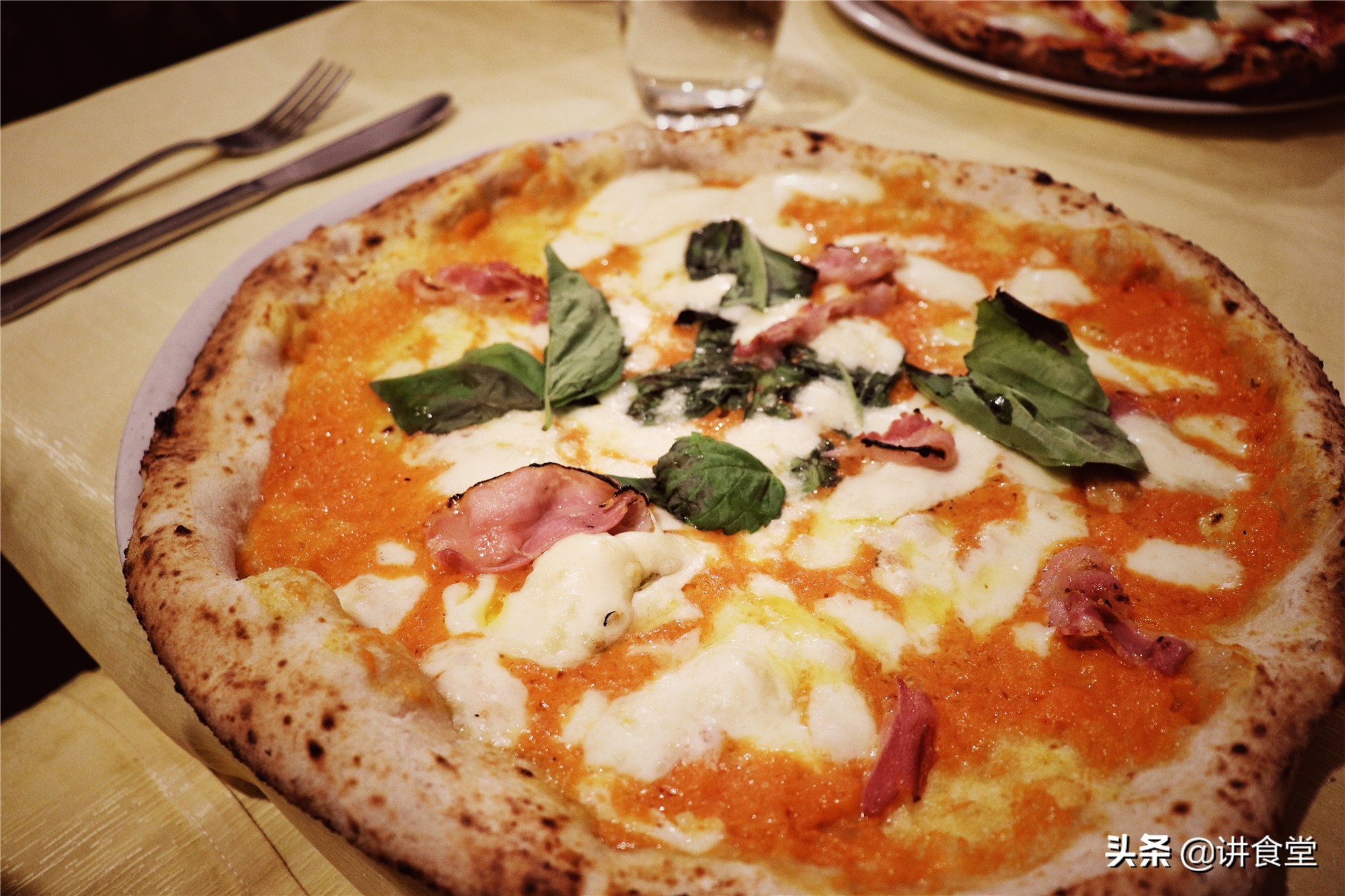 全球最好的披萨在哪里,全世界最好披萨