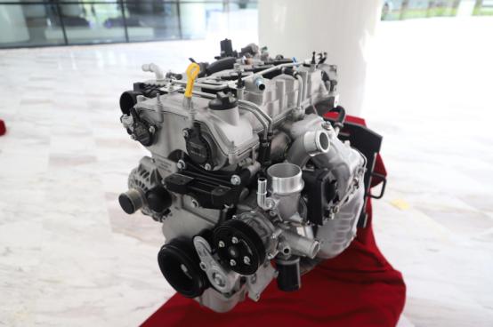 被嫌弃的国产货终于走出了国门了,曾经被看不上的国货护肤品