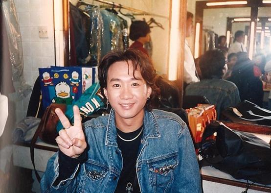 不朽传奇黄家驹完整版,千古绝唱的歌曲黄家驹