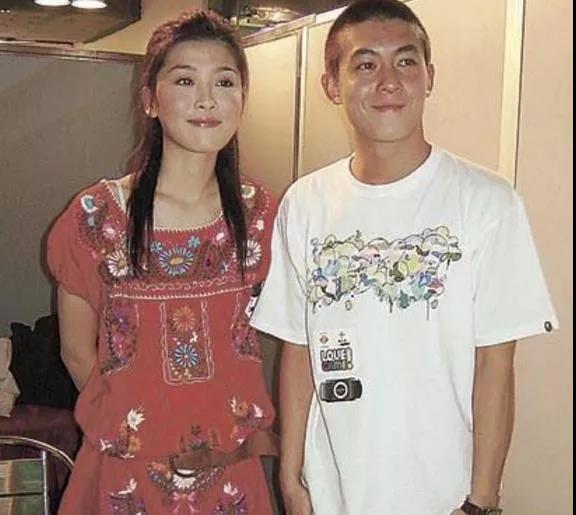 荒唐的周丽淇：情断陈冠希郑嘉颖，又甩富二代，小三上位还不承认