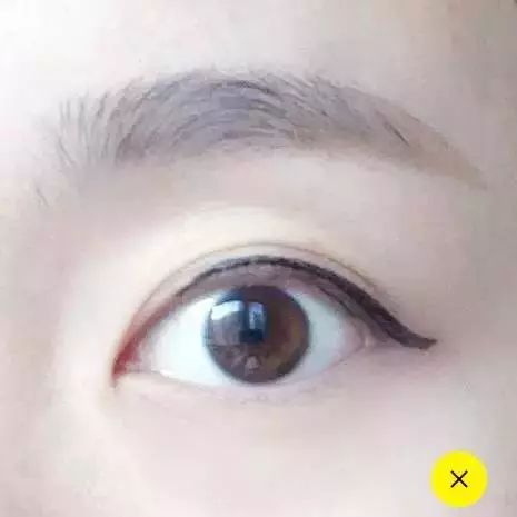 袁姗姗、唐嫣、马思纯的“伪素颜”，满满都是眼妆的硬技巧