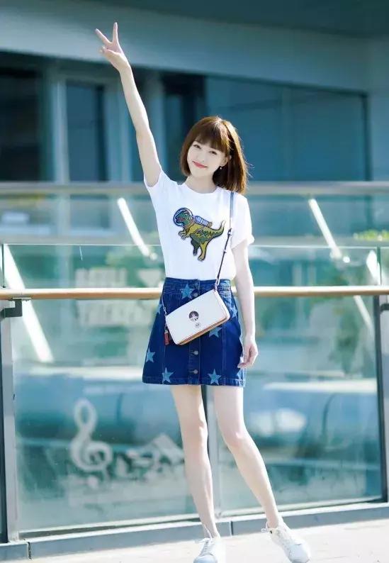 刘海怎么剪下去,刘海如何剪得快