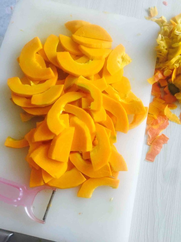 做南瓜饼加糖吗,做南瓜饼放胡萝卜好吗