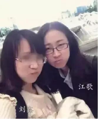 女孩深夜被暴打28次，当街扒衣拖行：孩子，你不必那么善良