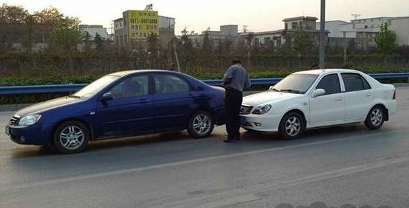 安全驾驶技巧避开陷阱的有效方法,8个实用的安全驾驶技巧