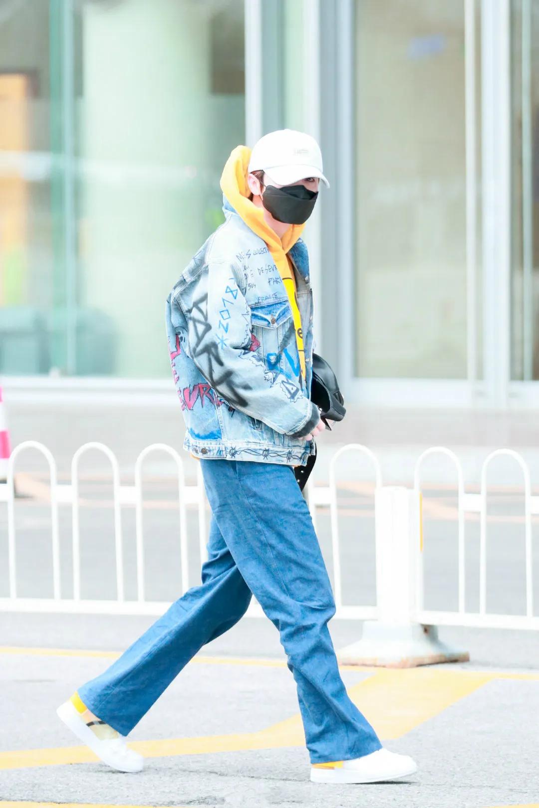 80年代复古港风男星,夏季穿搭最好看的男明星