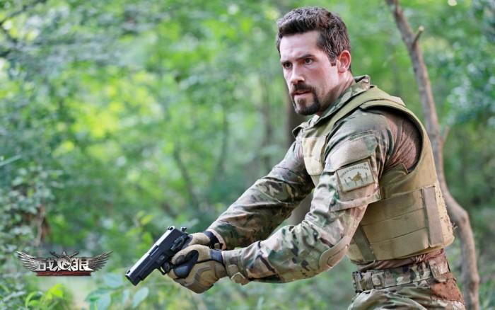 龙格尔阿金斯加怀特尚格云顿,迈克尔加怀特vs尚格云顿