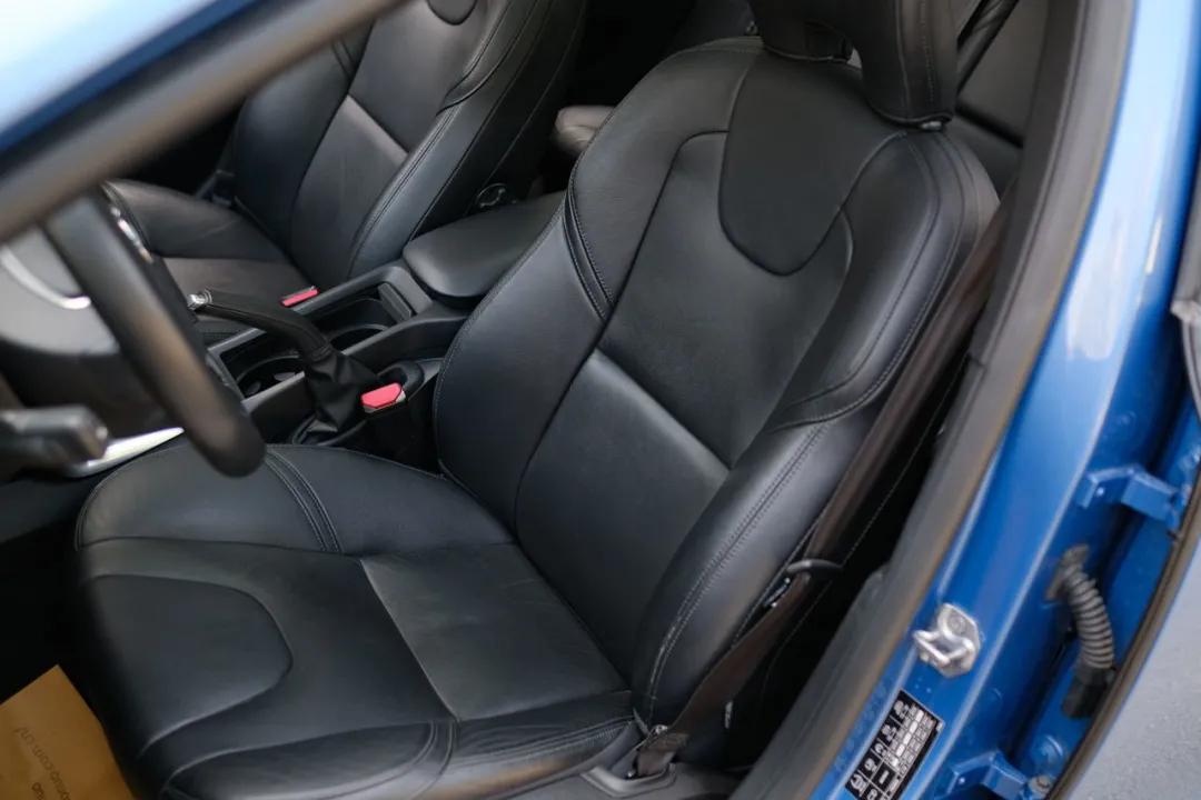 15款v40沃尔沃二手,二手沃尔沃v40多少钱