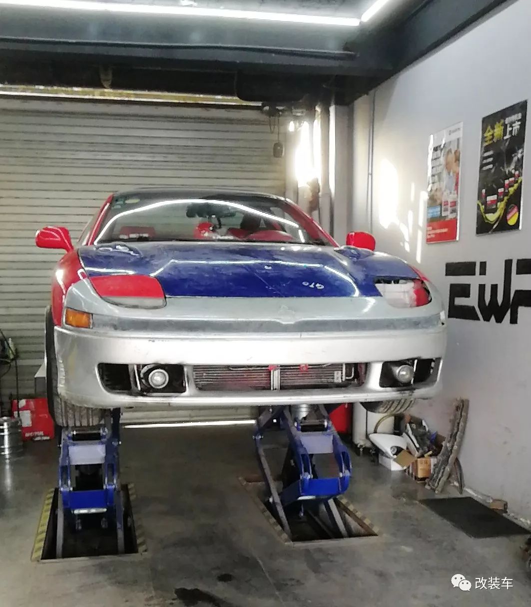 花二十几万买辆代步车,花20万去翻新一台20年的老车