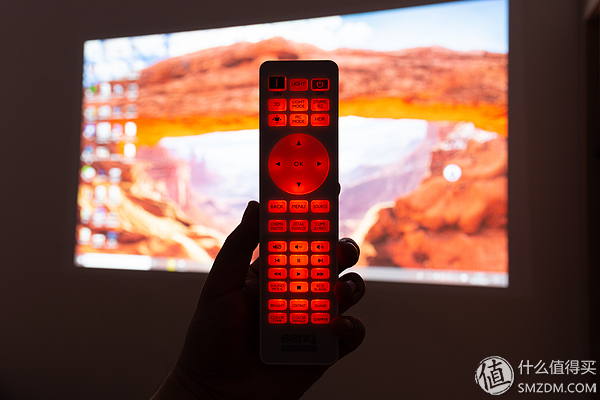 明基tk700-4k投影仪评测,明基tk800m和明基tk700哪个更好