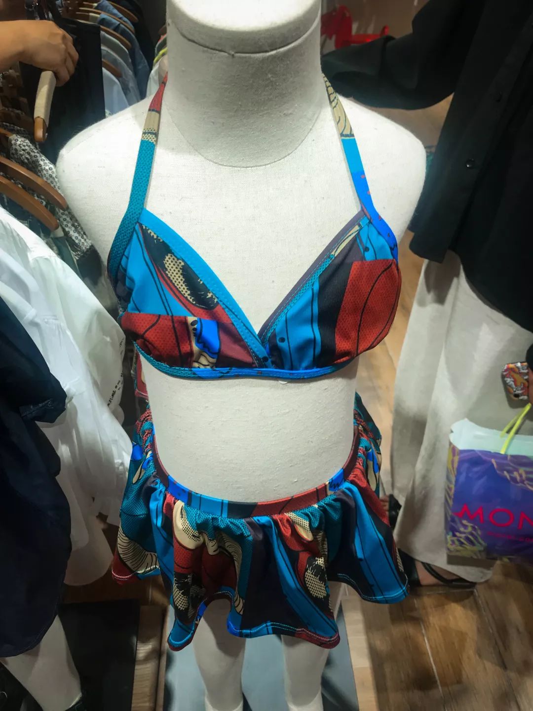 儿童泳衣买哪种最好,泳衣测评儿童10岁左右