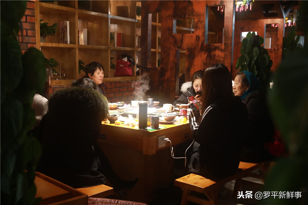 罗平大型购物中心上线，吃喝玩乐购沸腾全城！