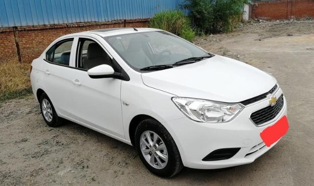 当之无愧的小车之王，比威驰还耐开，油耗4毛，自动挡不足5万