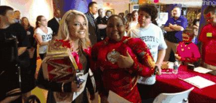 老麦30年前曾“大战”斯坦·李？盘点WWE与漫威英雄的不解之缘