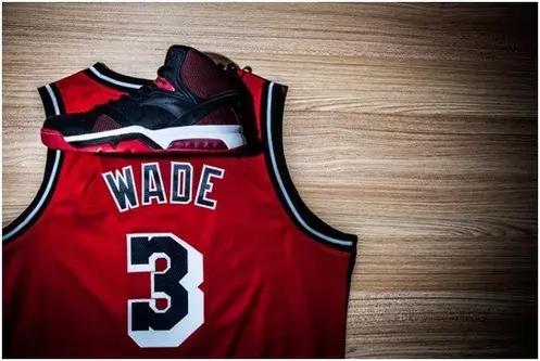 美国浑水公司做空安踏,安踏做空报告视频