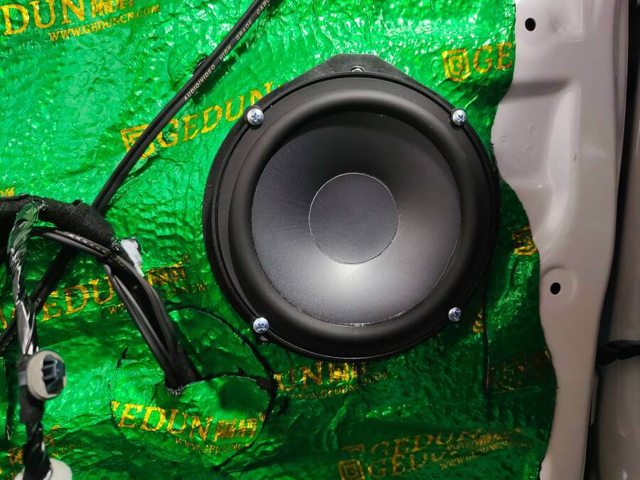 本田crv改装音响荣昌,crv音响隔音改装方案