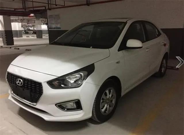 不要尊严了？现代瑞纳一口气跌至4万，外观油耗是亮点