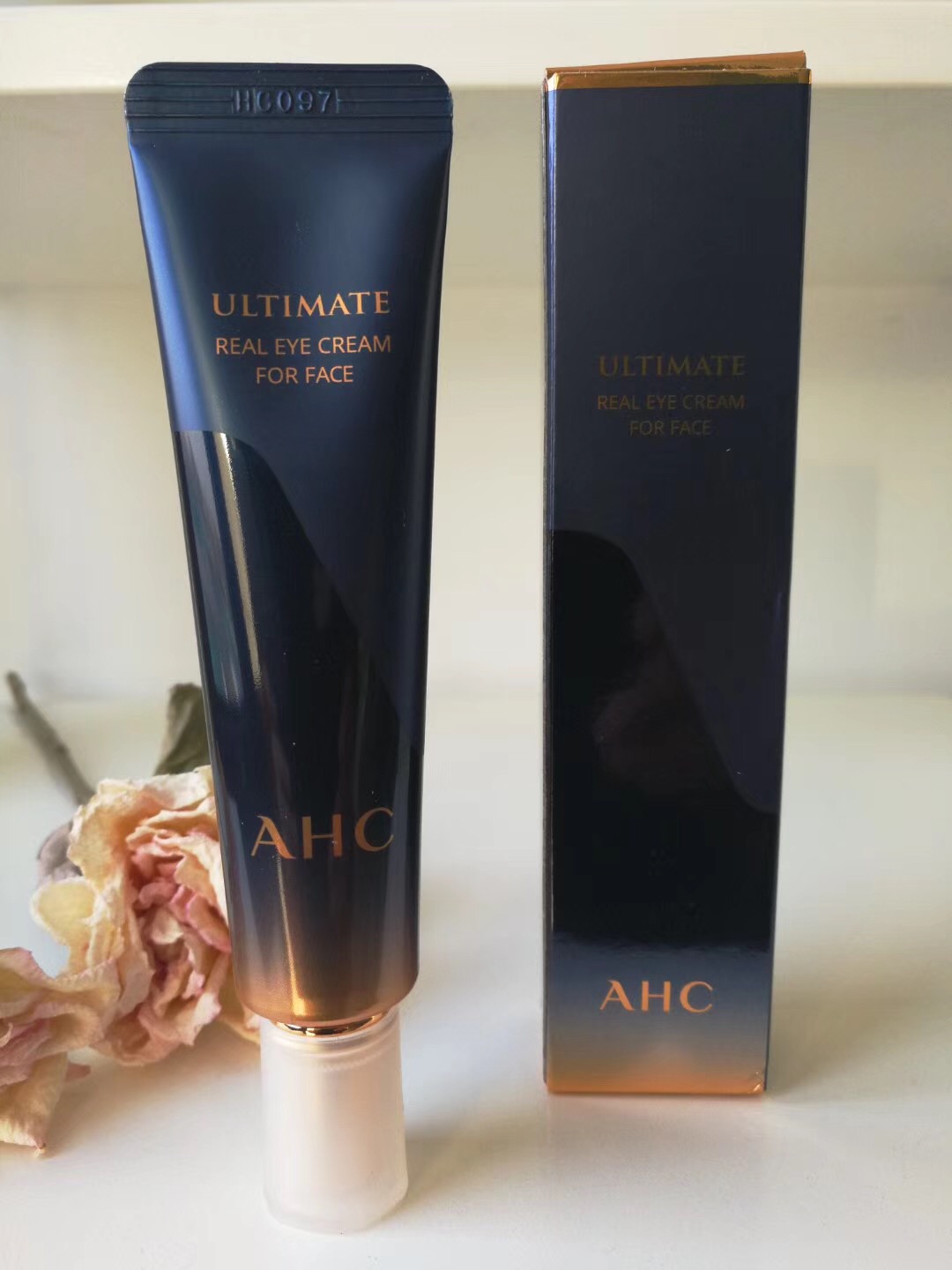 熬夜适合的眼霜平价,熬夜党适合的眼霜