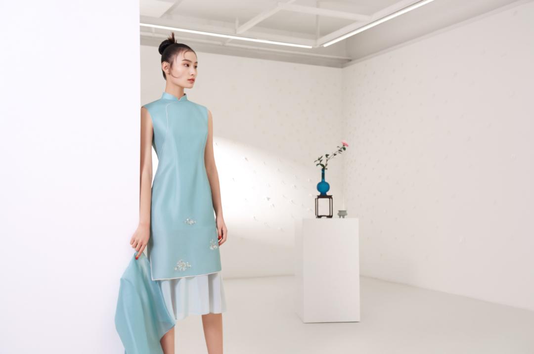 衡韵一线品牌,深圳衡韵服饰