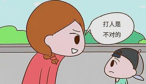 一岁左右的宝宝爱揪头发、掐人、打人，父母该如何正确教育？