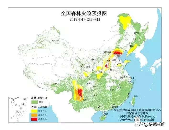 山火发生和救援时惊心动魄的过程,扑火队火场