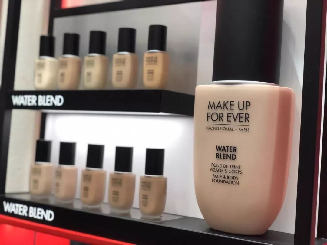 探店新年美照,探店好看的衣服都在这里