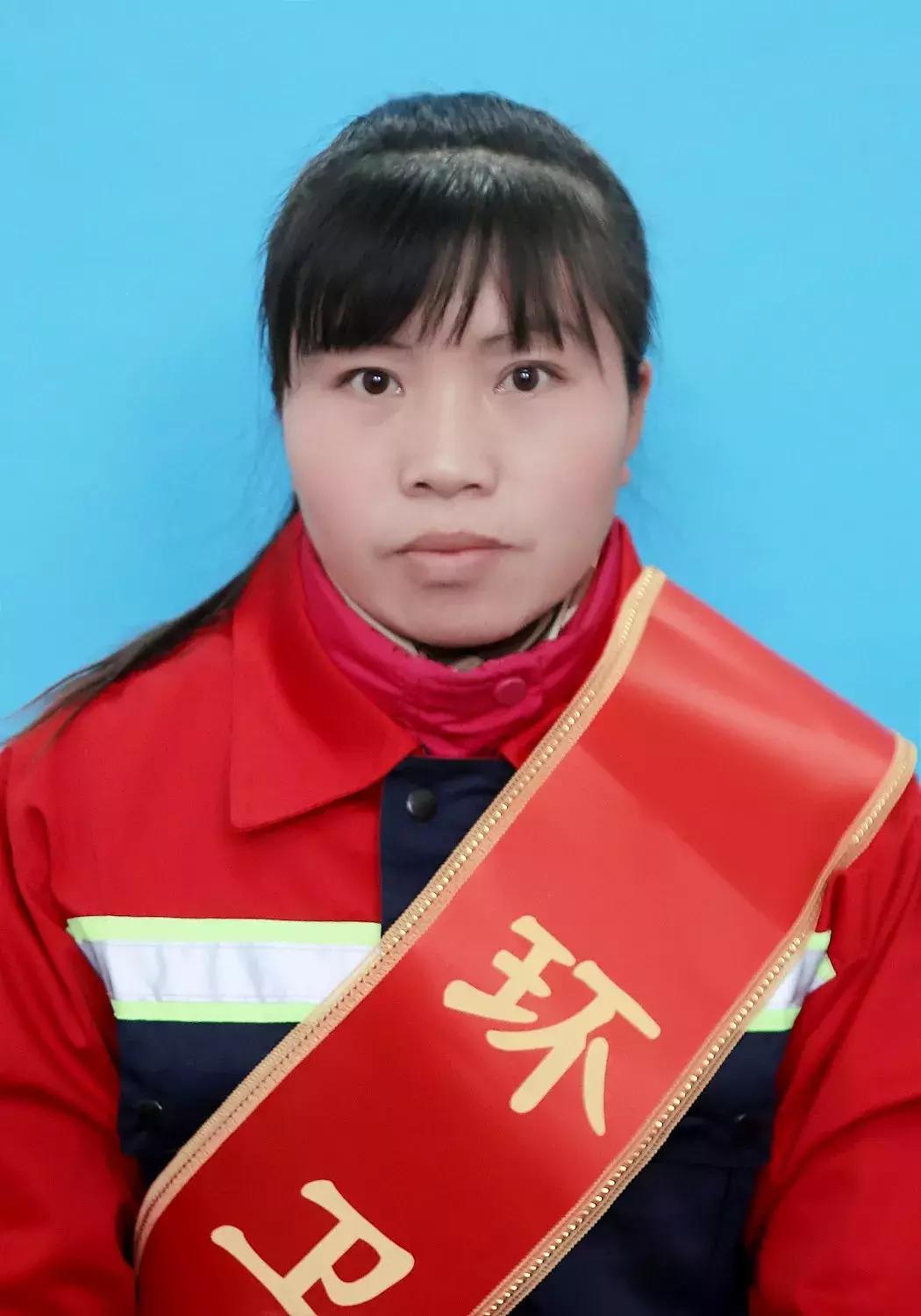 我市表彰一批优秀环卫工人,最美环卫工人履行职责的事迹