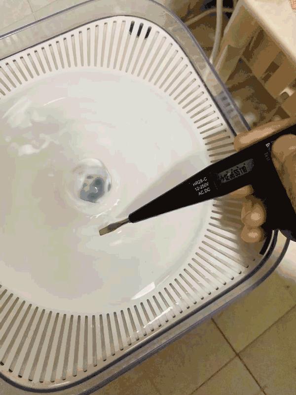 小佩饮水机3代漏电吗,小佩宠物饮水机真的有用吗