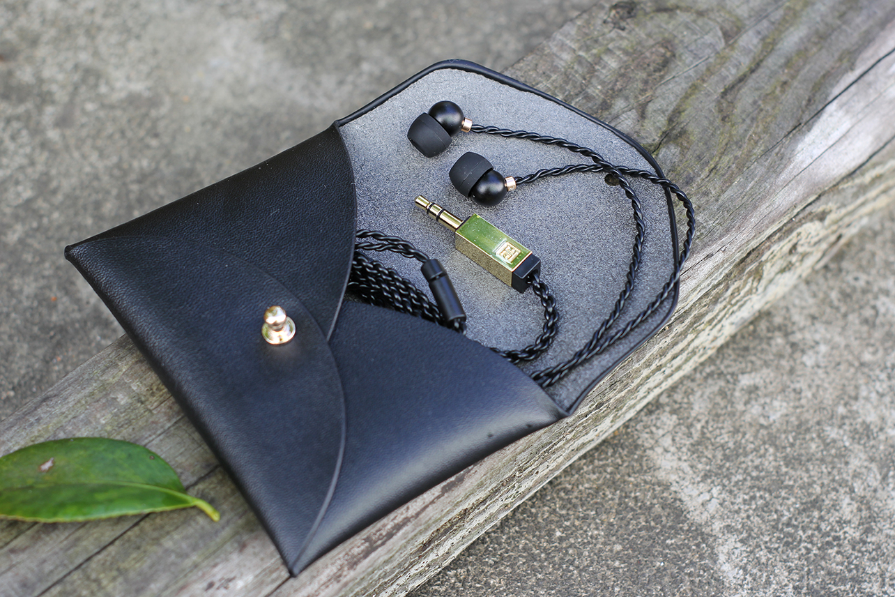 仪式感满满的平价耳机,精致耳机高级感