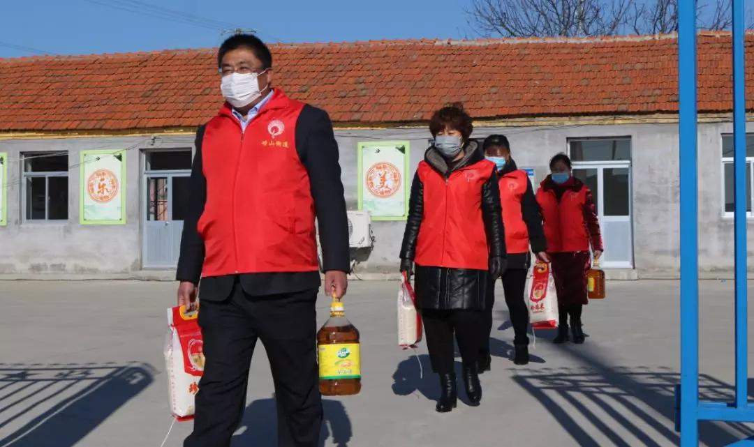 贴心举措暖人心上门服务解民忧,威海高区用温情服务打开群众心结