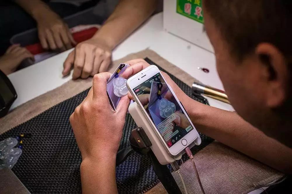 如何成为直播带货主播,如何成为百万带货主播