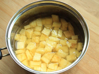 菠萝用盐水泡过后太咸了,菠萝用盐水泡久了会怎么样