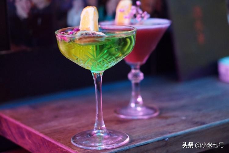 星空鸡尾酒吧厦门,一杯好喝又好看的星空鸡尾酒