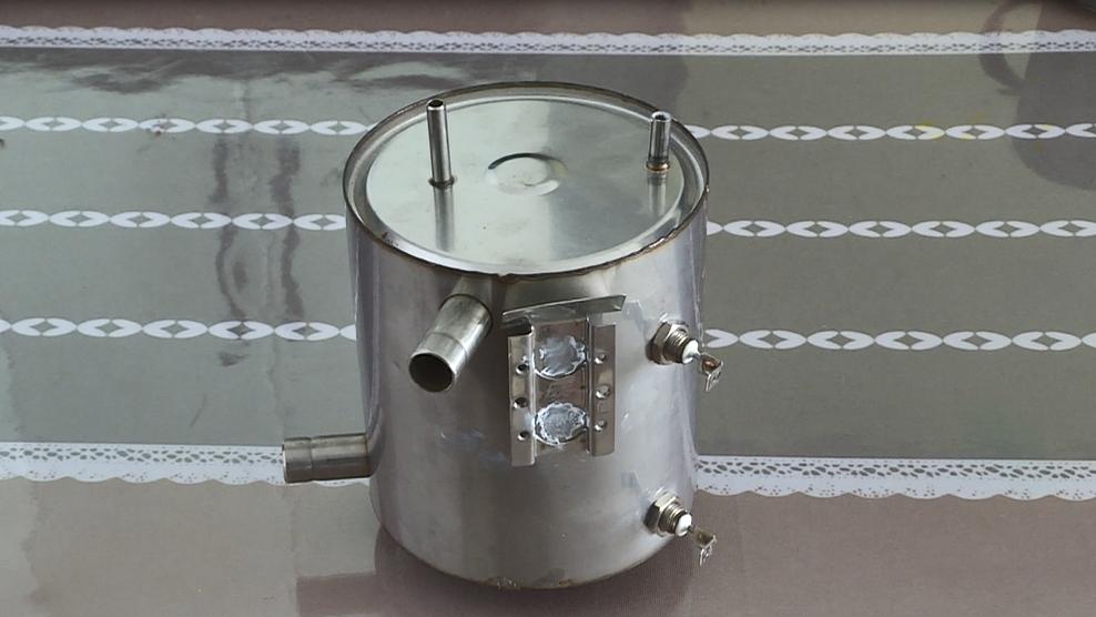 安吉尔烧水壶生锈,安吉尔饮水机热水坏了