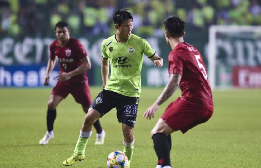 韩国球员孙准浩加盟鲁能辟谣,孙准浩对鲁能的评价