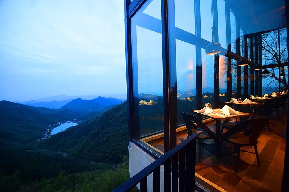 裸心堡折扣,裸心堡观景攻略