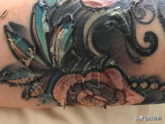 纹身结痂继续纹身会怎样,纹身恢复过程像纹身贴一样