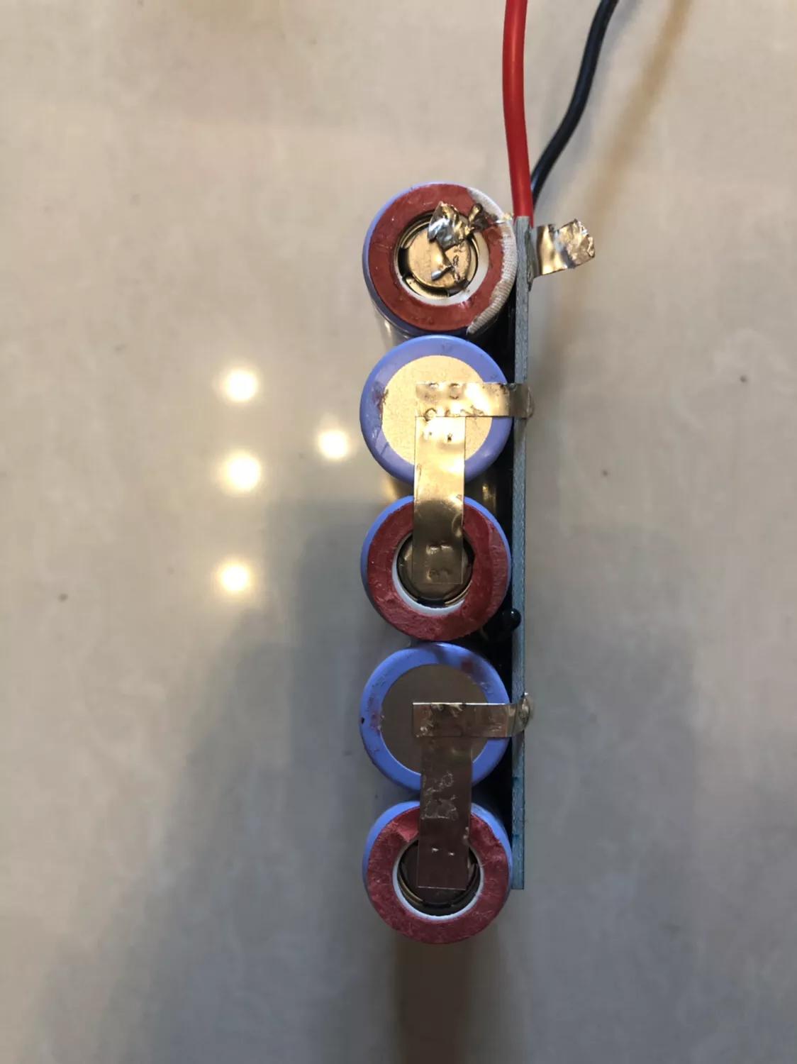 怎样更换吸尘器电池,莱克吸尘器怎么更换电池