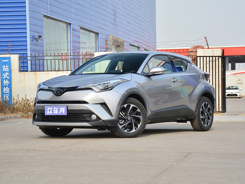 三菱欧蓝德和丰田奕泽谁性价比高,欧蓝德和奕泽档次高