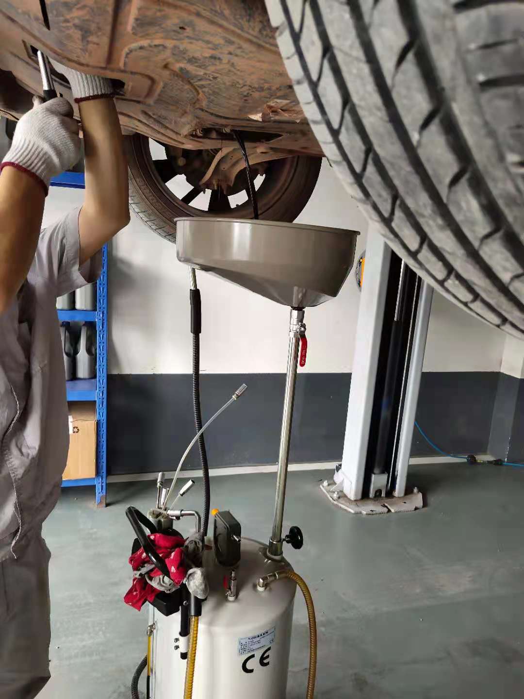 黄渤代言捷达vs5,广州车展黄渤代言捷达vs7