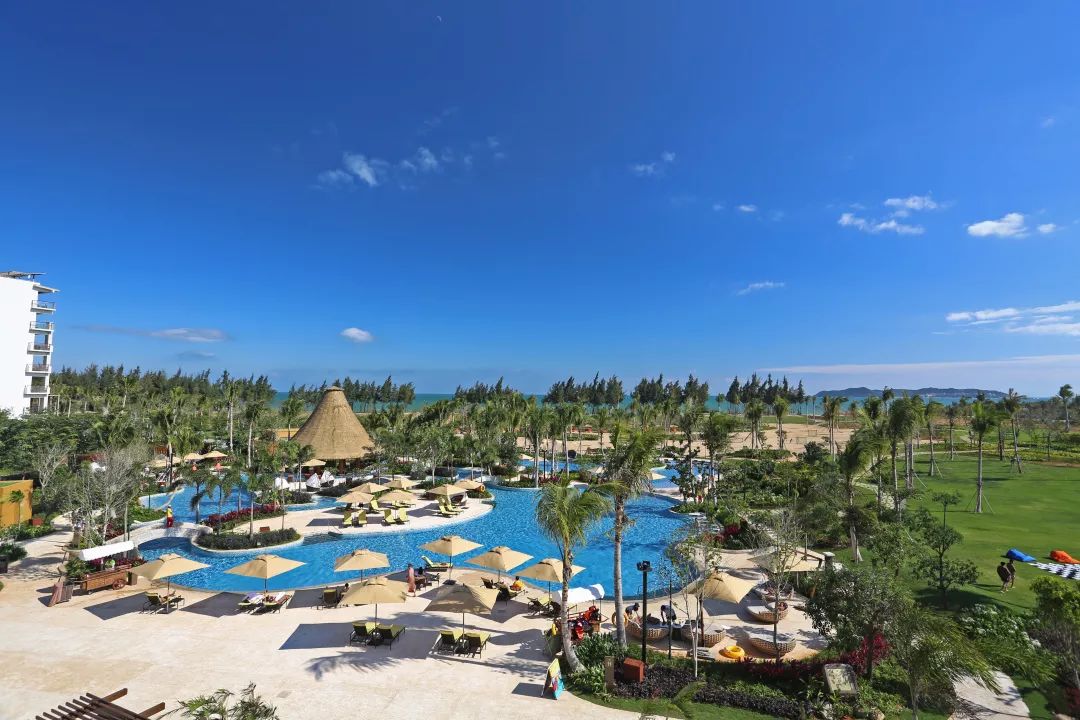 城市酒店好还是民宿好,度假酒店与城市酒店