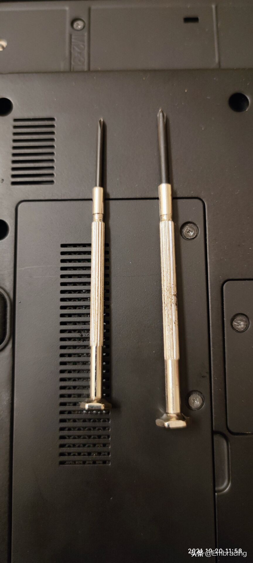 宏碁笔记本硬盘拆卸教程,惠普笔记本硬盘怎么拆卸