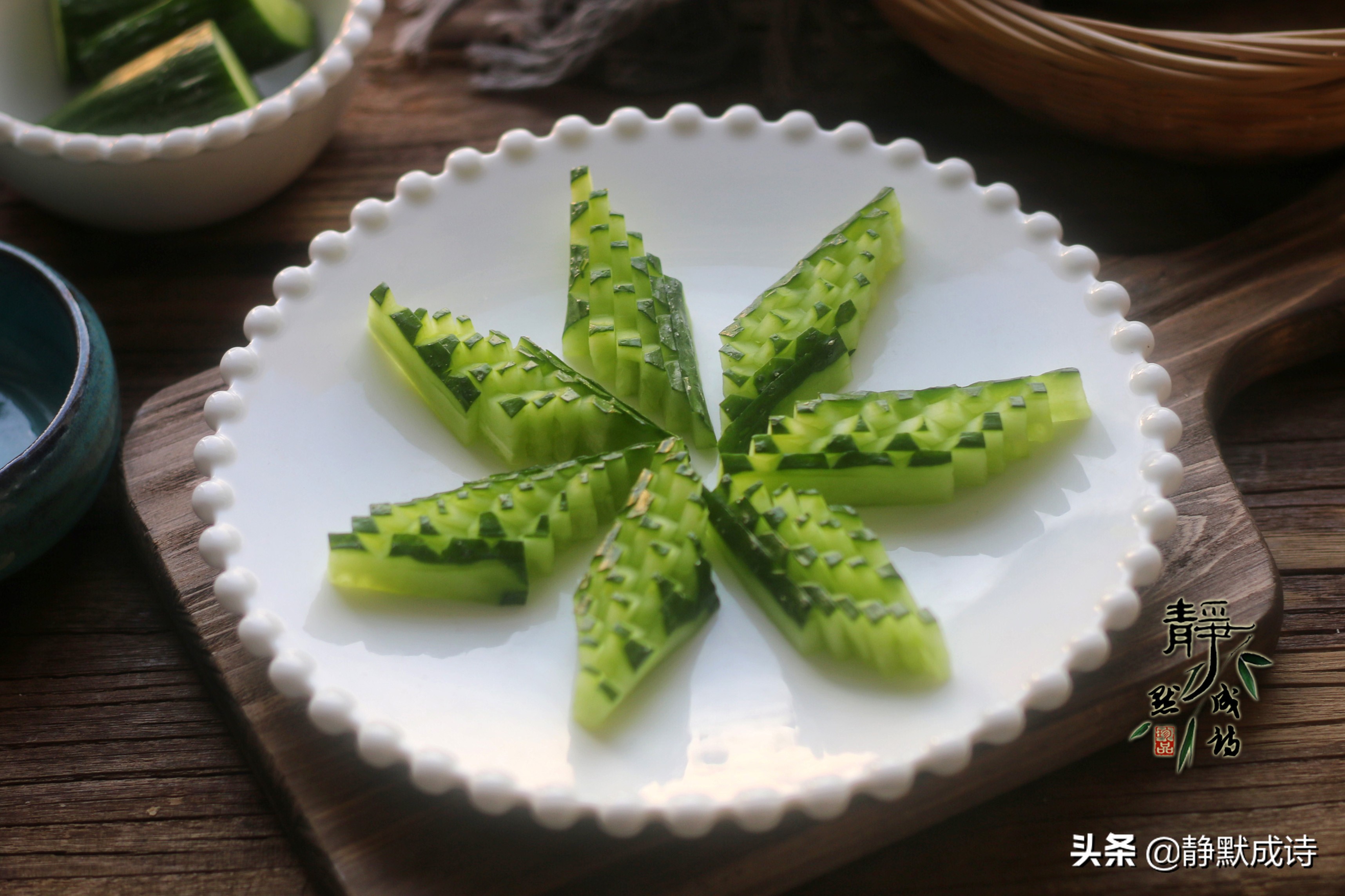 家常黄瓜切法视频,黄瓜简单10种切法图片